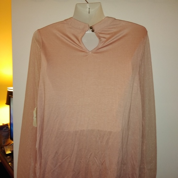 Blouse w/sheer sleeves - Picture 2 of 2